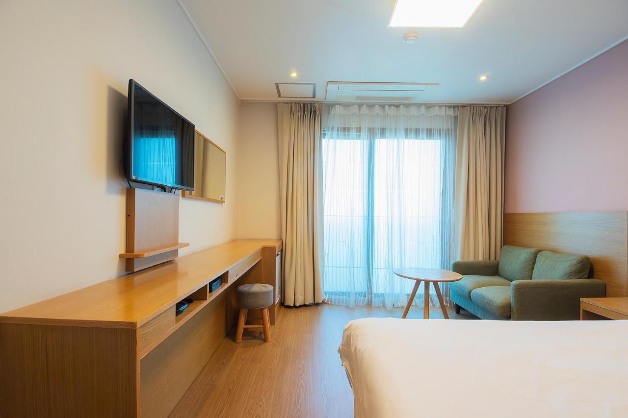 Sims Hotel 済州市 エクステリア 写真