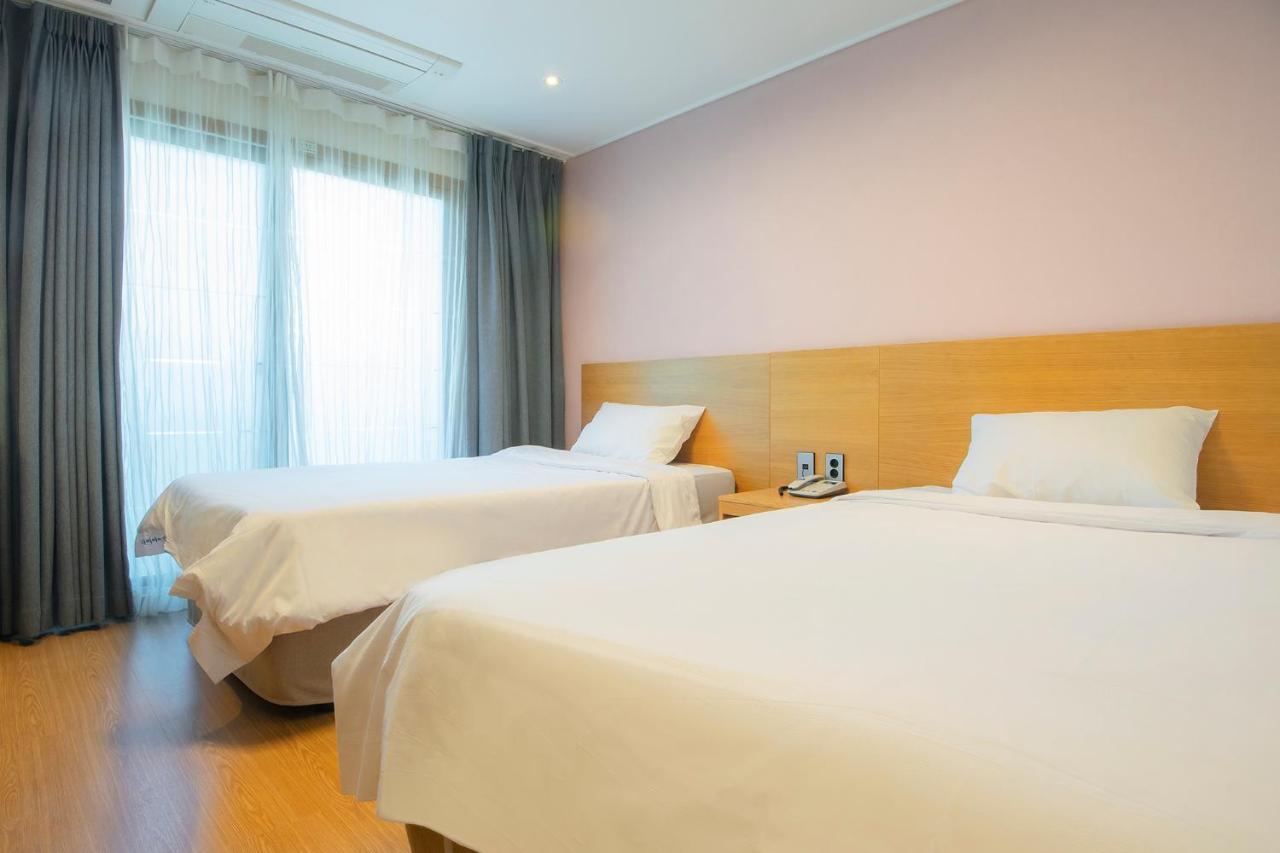 Sims Hotel 済州市 エクステリア 写真